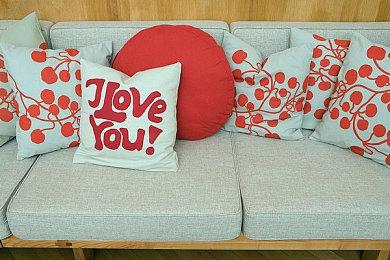 高能电玩节：悬疑剧改游戏《隐秘的角落》全新预告